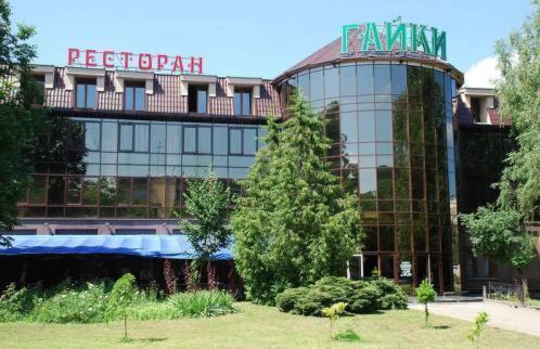 Hotel Complex Gayki Zjytomyr Buitenkant foto